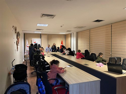 Depremden Etkilenen Aileler ile Görüşüldü